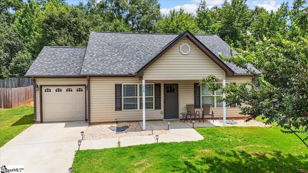 328 Bench Creek Place, Roebuck