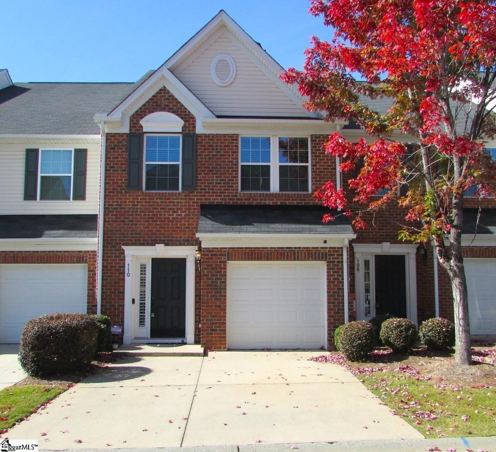 110 Awendaw Way, Greenville