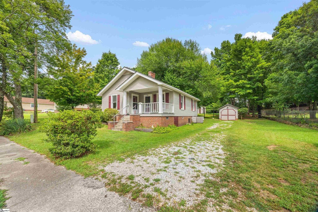 704 Slater Road, Marietta