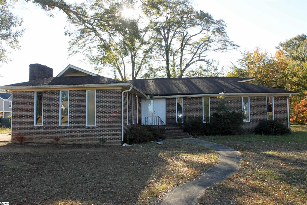 306 Berea Heights Road, Greenville