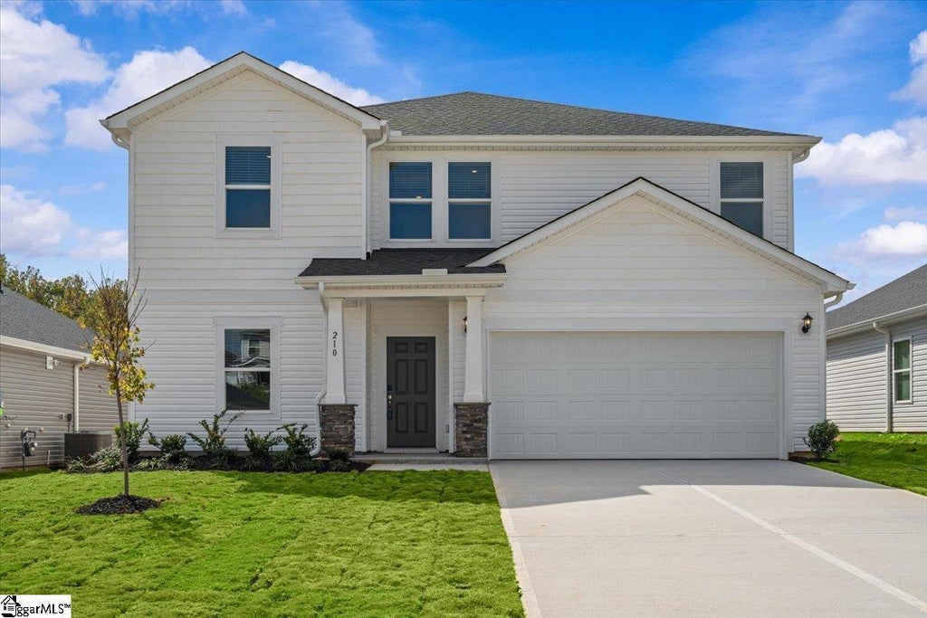 210 Tantalus Street, Gray Court