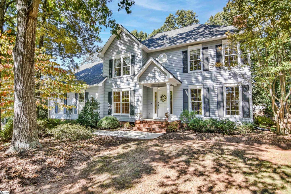 104 Deer Spring Lane, Simpsonville