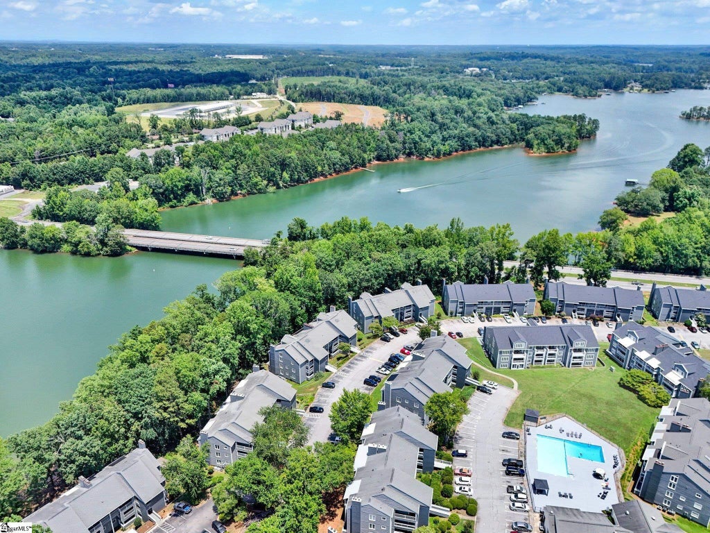 505 Northlake Drive, Anderson