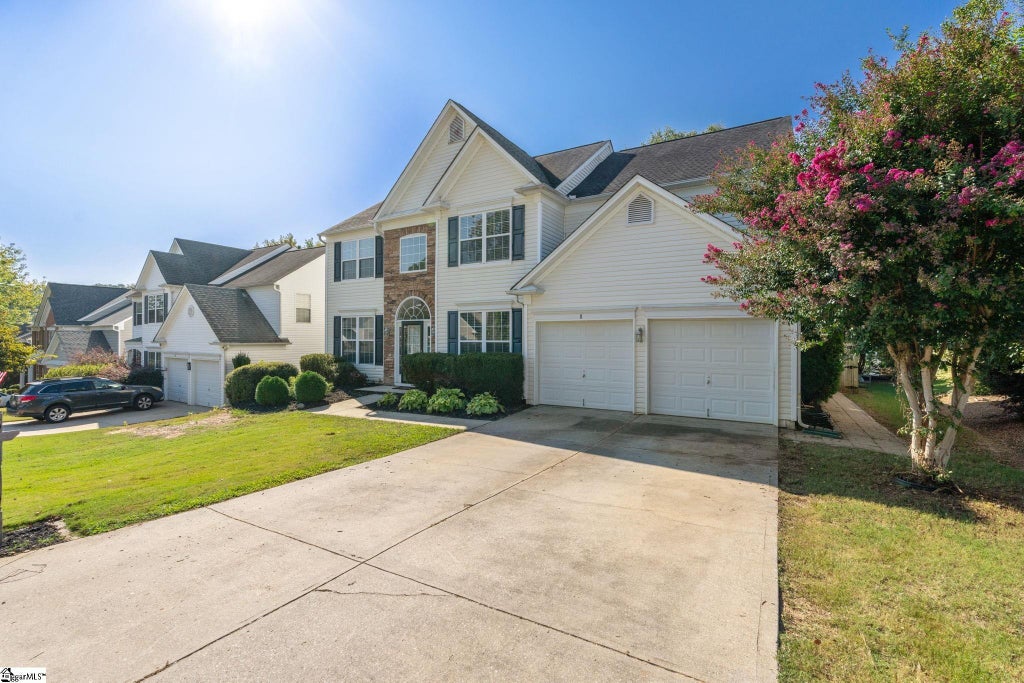 8 Breckenridge Court, Greenville