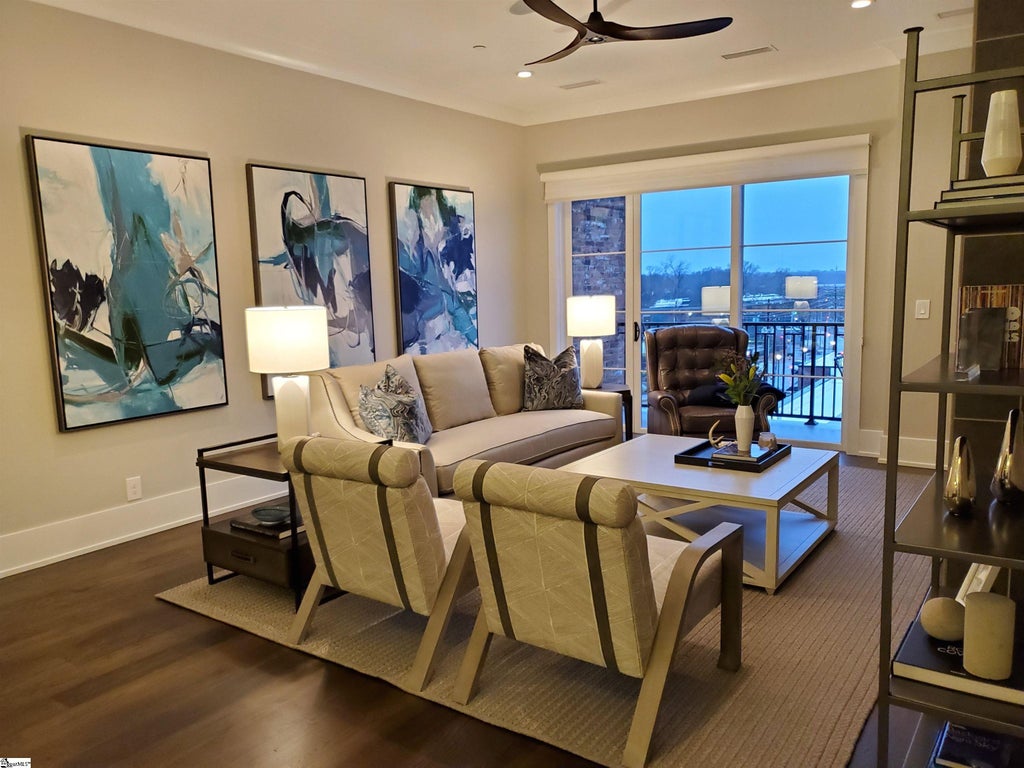 110 N Markley Street Unit 304, Greenville