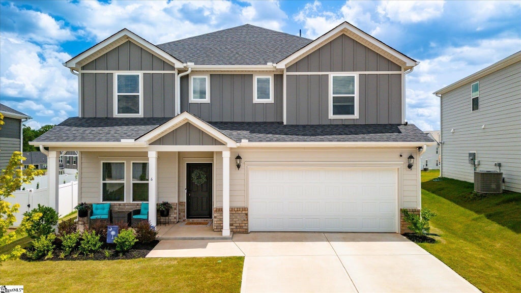 6 Roderick Lane, Greenville