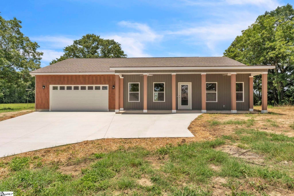 5138 N Old Laurens Road, Gray Court
