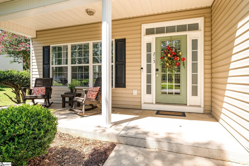 215 Savannah Drive, Anderson