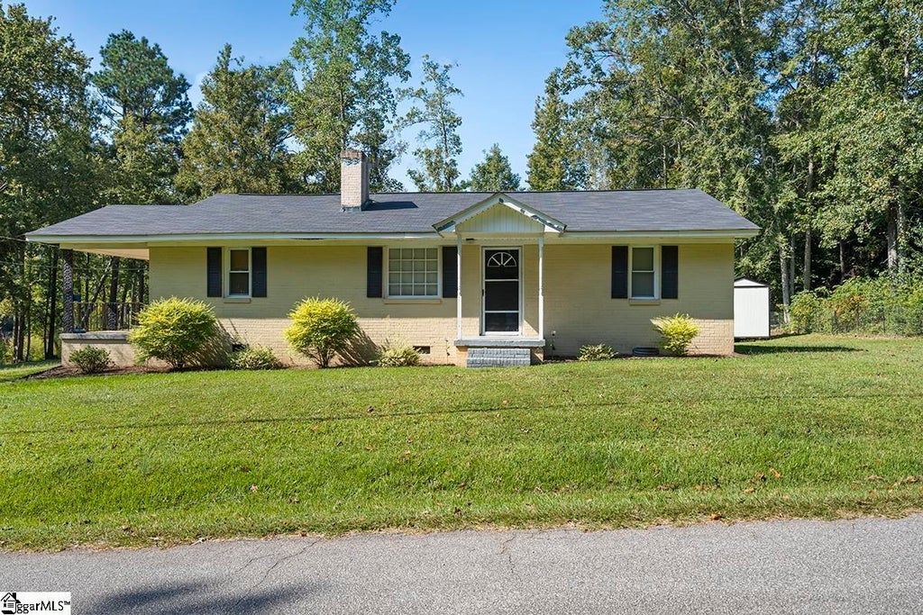 437 Sugar Creek Road, Laurens