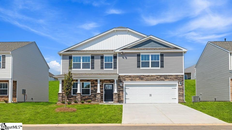 1045 Roleson Way, Woodruff