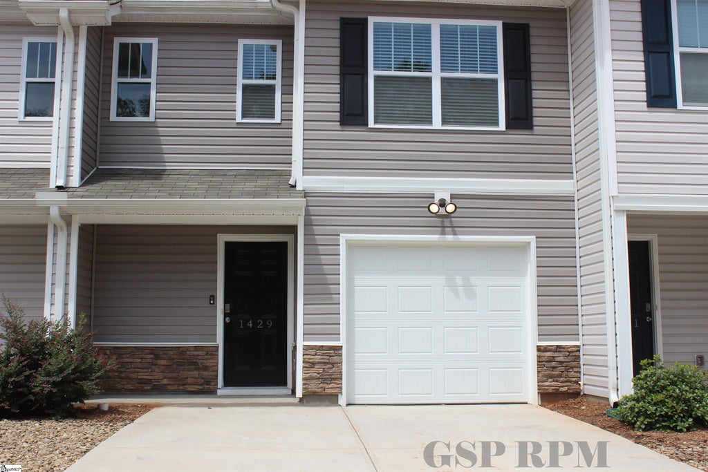 1429 N Cardiff Trail, Spartanburg
