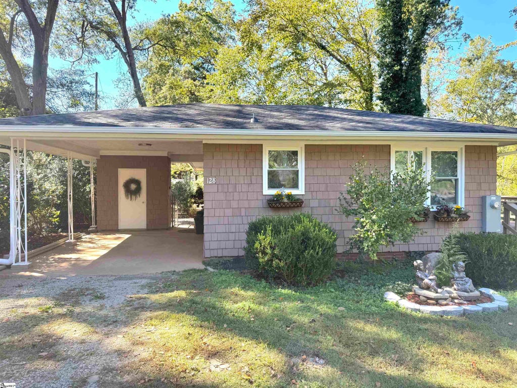 128 Applewood Lane, Spartanburg