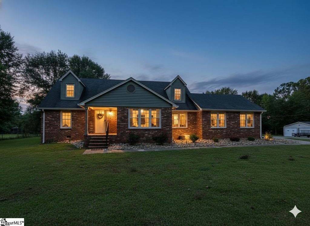 859 Cooper Bridge Road, Fountain Inn