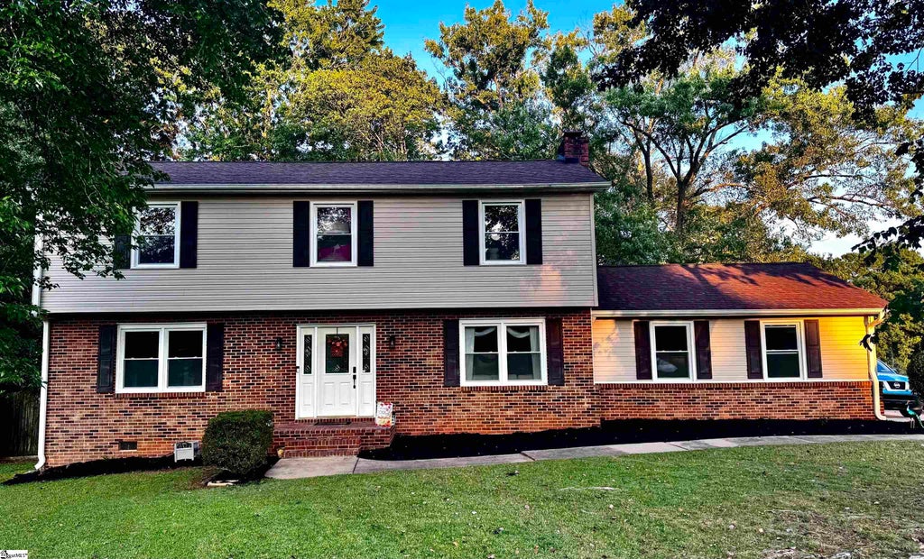 126 Jay Circle, Moore