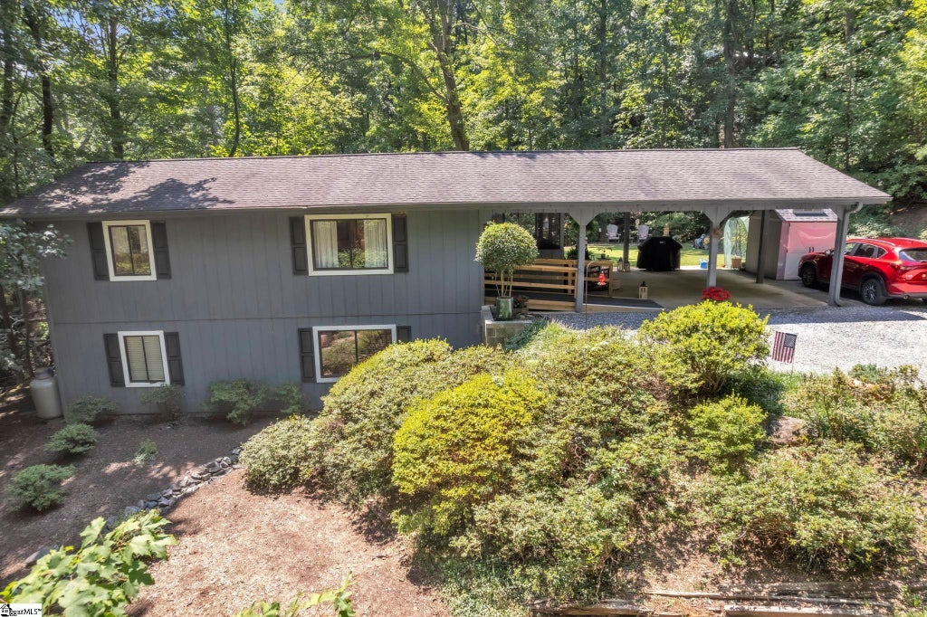 410 Dogwood Trail, Tryon