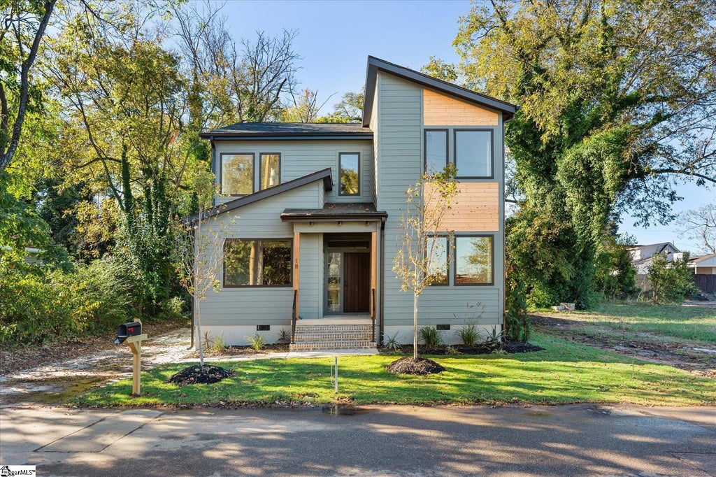 18 Doe Street, Greenville