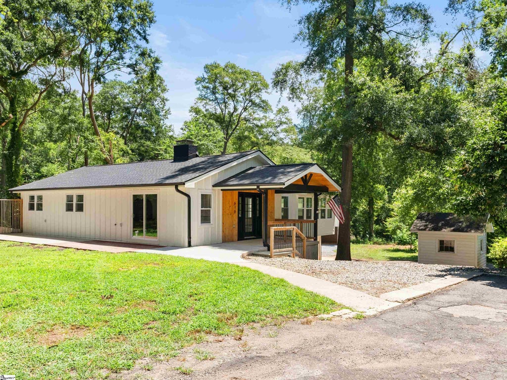 616 Overhill Circle, Spartanburg