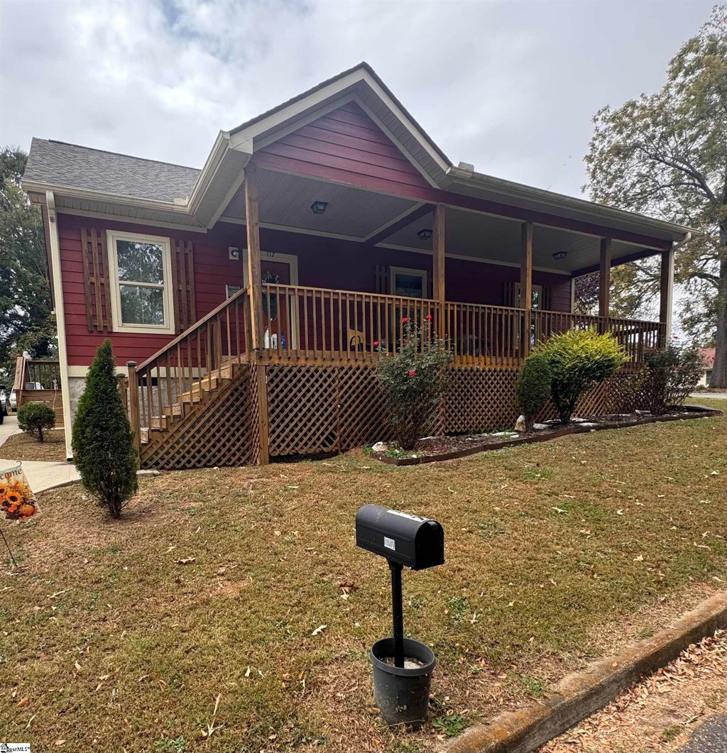 117 Helen Street, Spartanburg