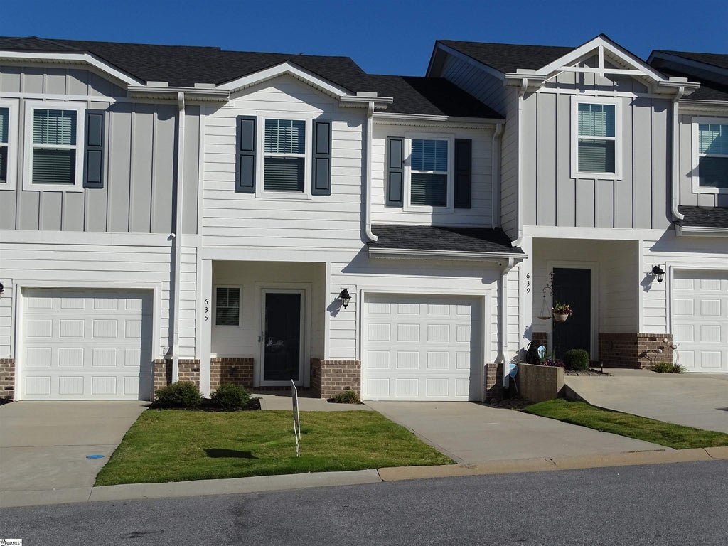 635 Millwright Way, Greer