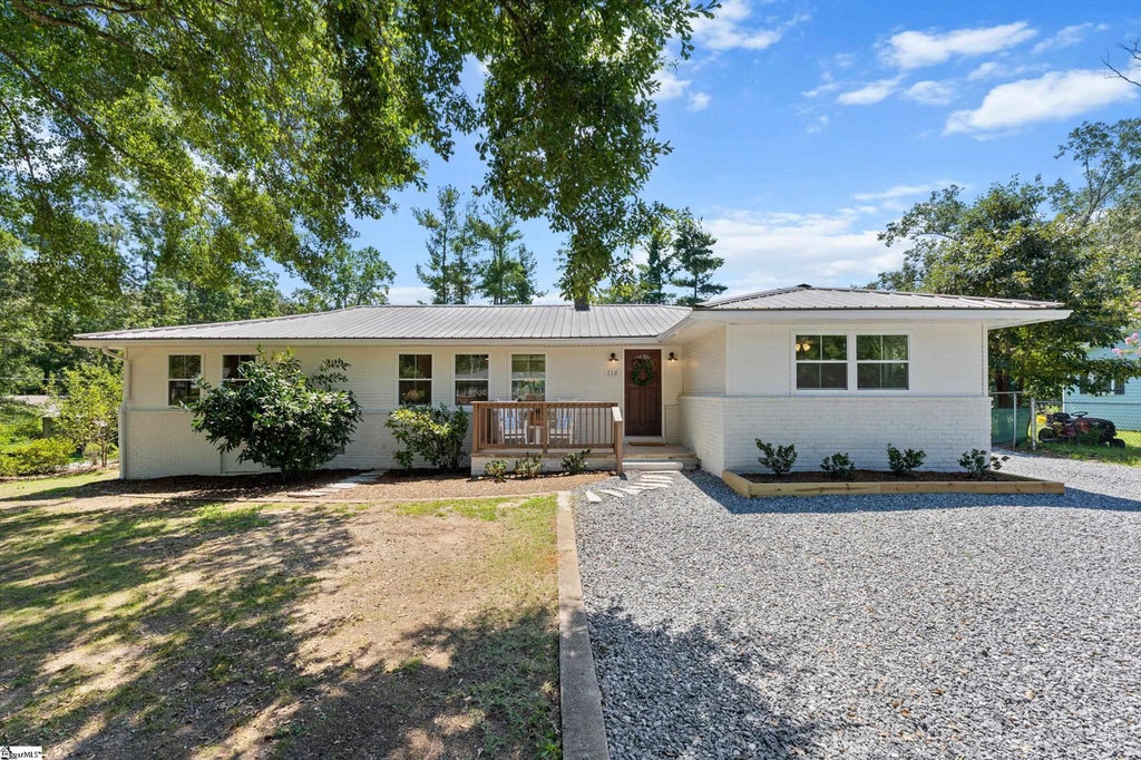 118 Kirby Street, Landrum