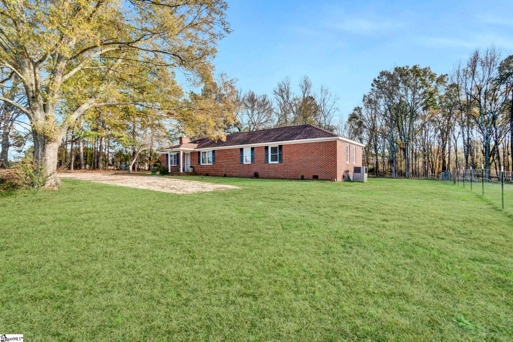 5568 Mountville Road, Mountville