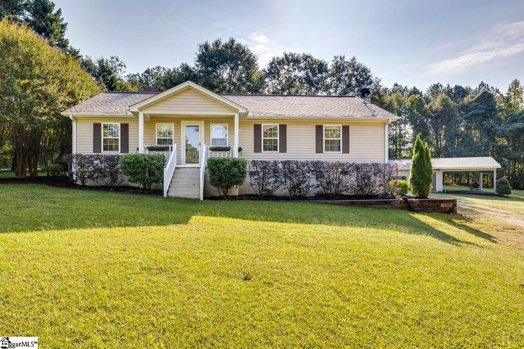 2212 Old Greenville Highway, Pendleton