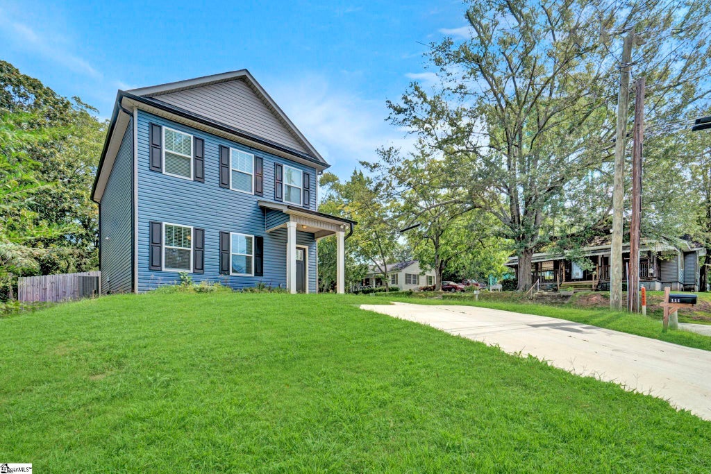 111 N 3rd Street, Easley