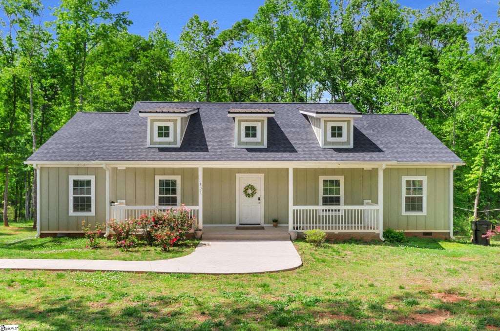 137 Boxwood Lane, Anderson