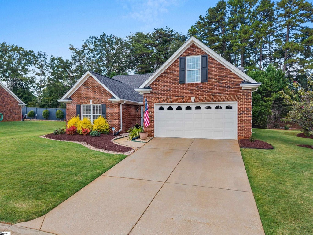 625 Ashley Commons Court, Greer