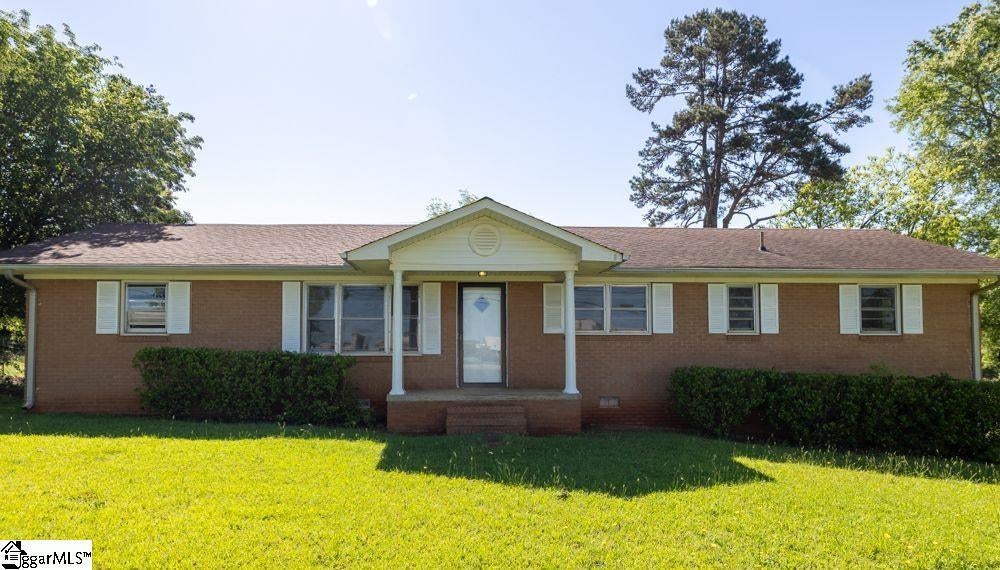 2403 Dobbins Bridge Road, Anderson