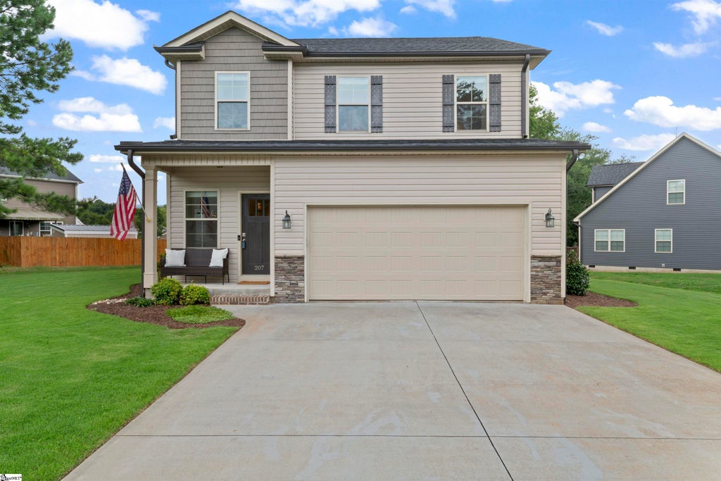 207 Ashwood Lane, Anderson