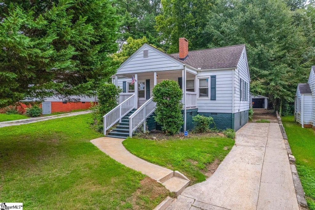 131 S Cleveland Park Drive, Spartanburg