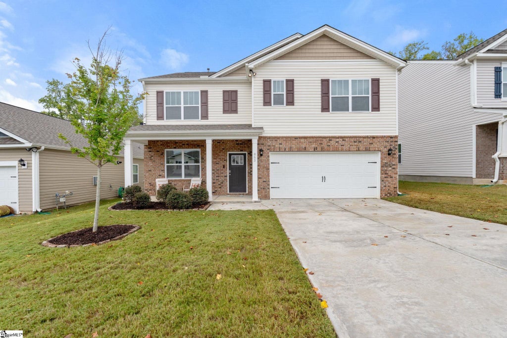 865 Honeybush Drive, Lyman