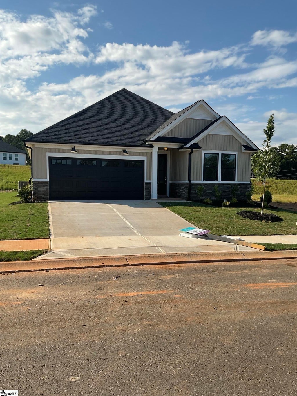 117 Eagle Creek Drive, Central