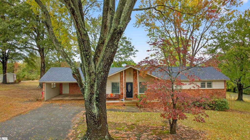 130 Carlton Drive, Inman