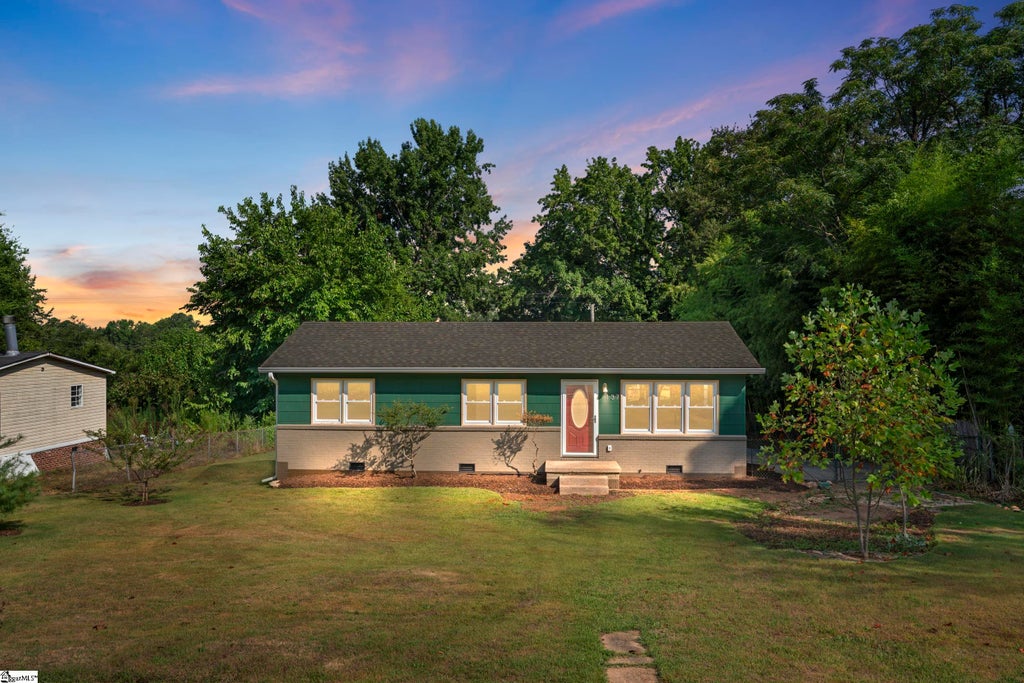 137 Anderson Drive, Spartanburg