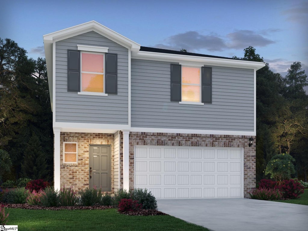 686 Cozy Bluff Road, Spartanburg