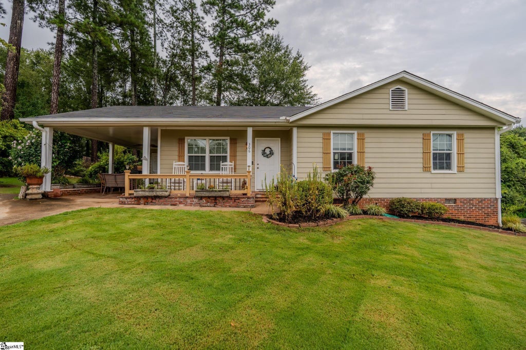 306 Green Drive, Liberty