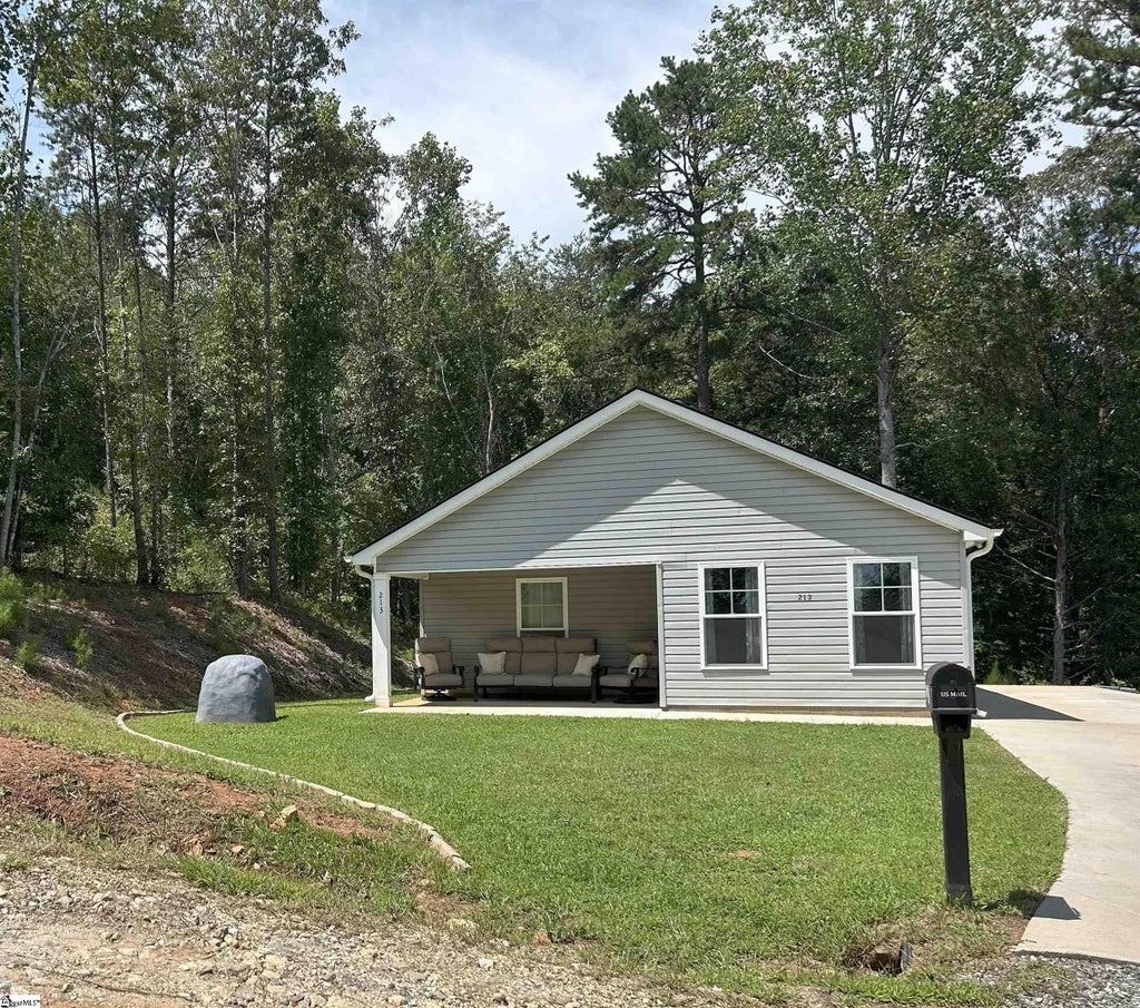 213 Deer Creek Trail, Walhalla