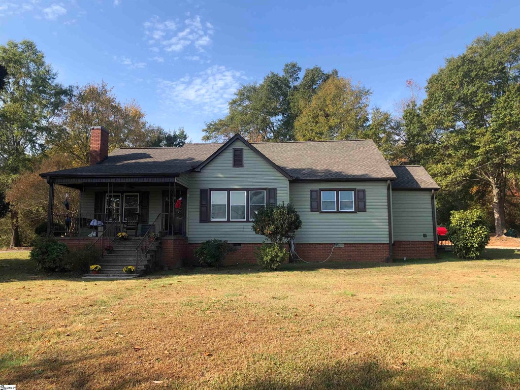 9011 Highway 9, Inman