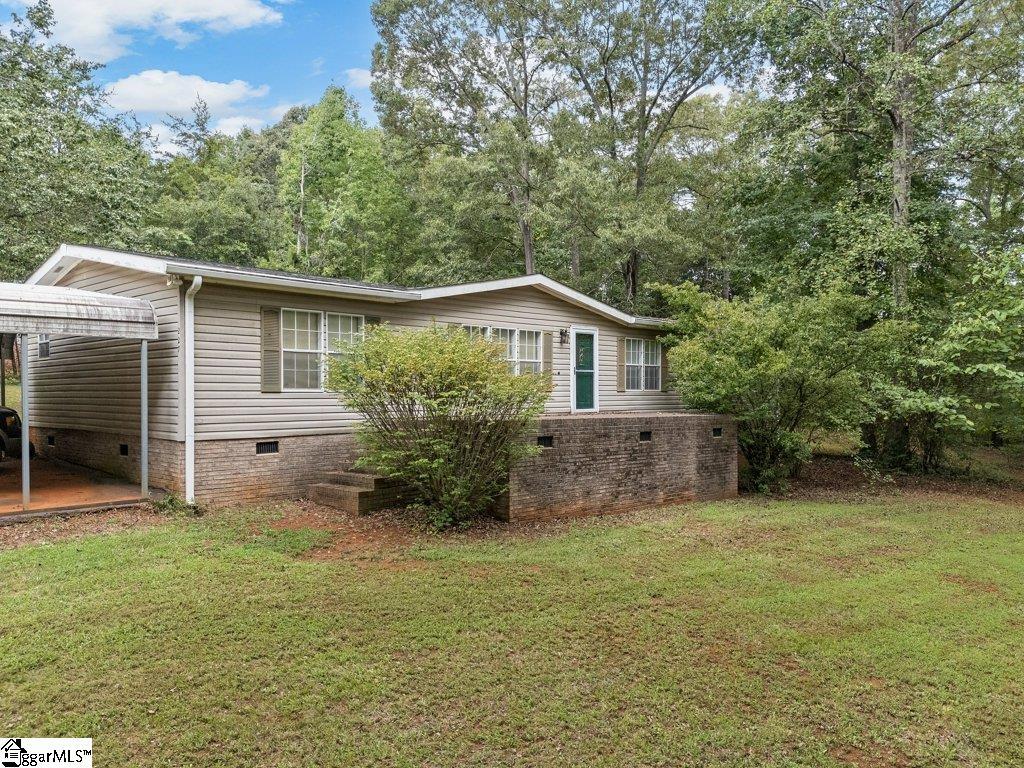 227 Red Oak Drive, Wellford