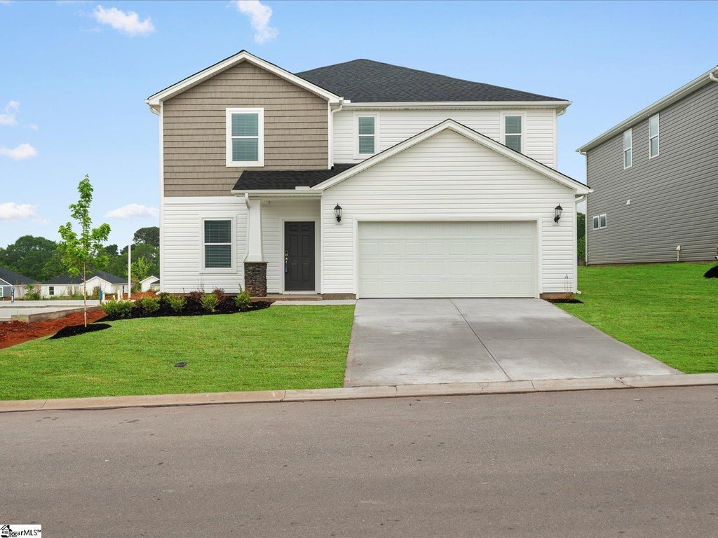 180 Lavinia Circle, Lyman