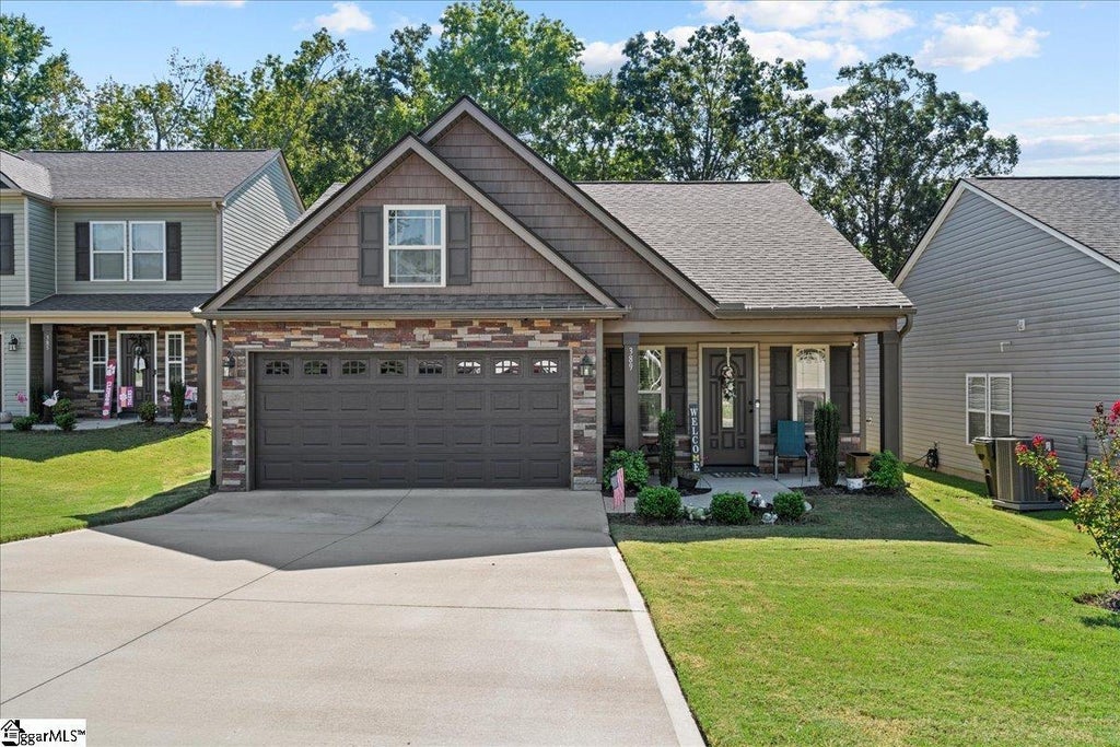 389 Timberwood Drive, Woodruff
