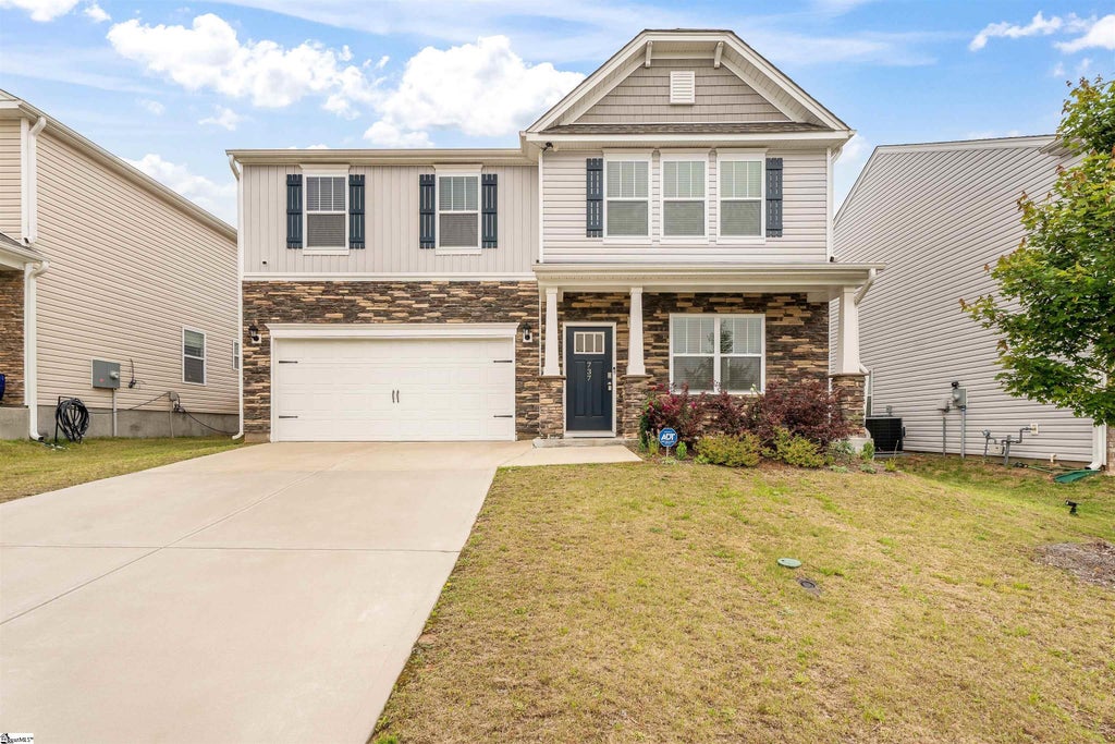 737 Rockhurst Way, Woodruff