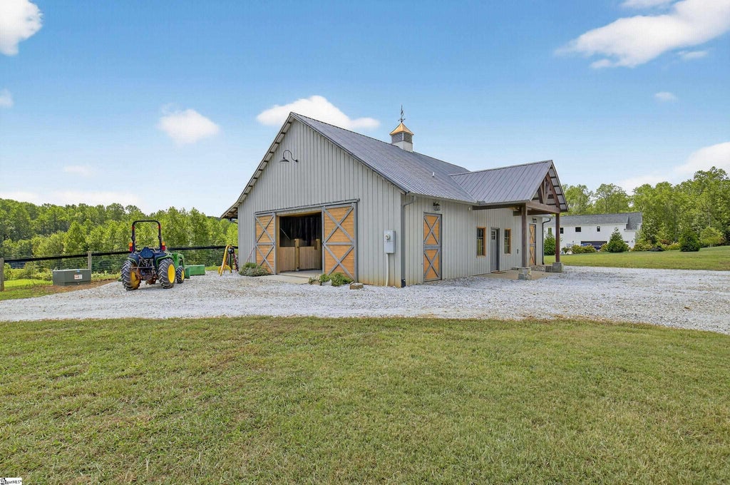 47 Speer Lane, Travelers Rest