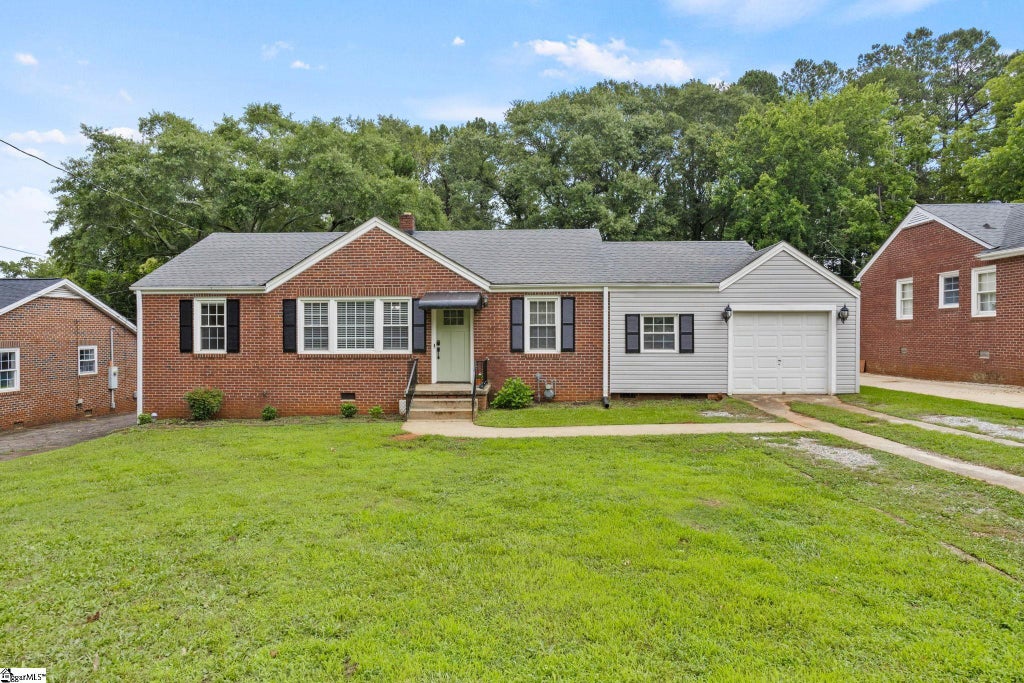 2608 Lane Avenue, Anderson