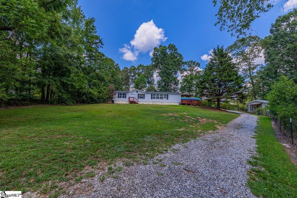119 Pine Circle, Pelzer