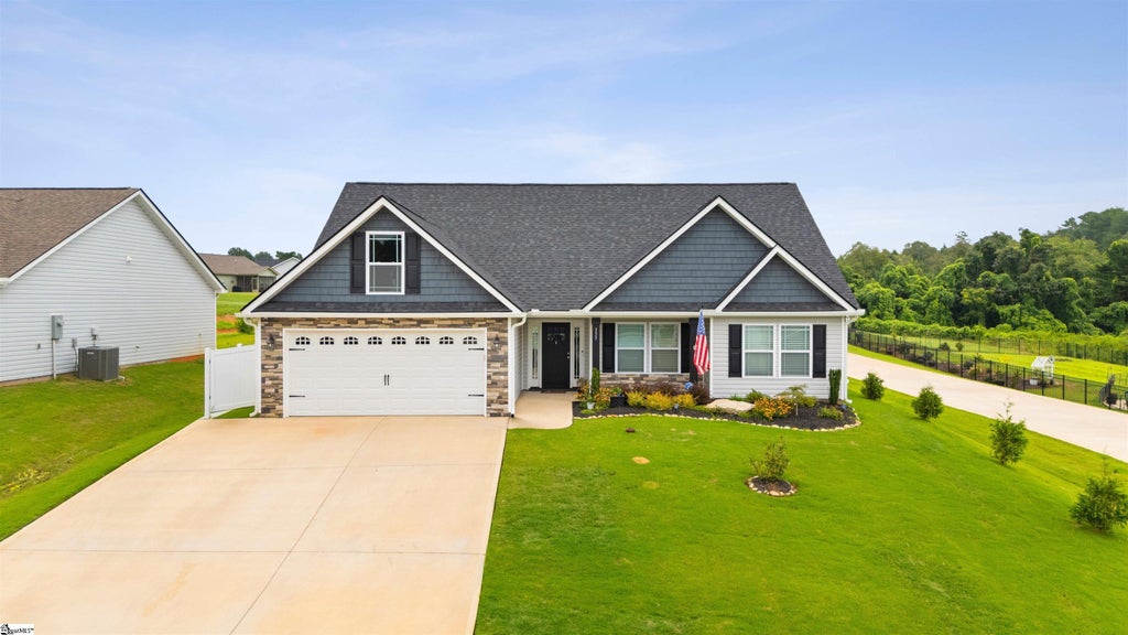 333 Dogwood Trail, Campobello