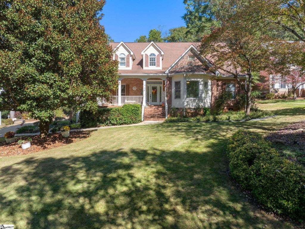 218 Deer Spring Lane, Simpsonville