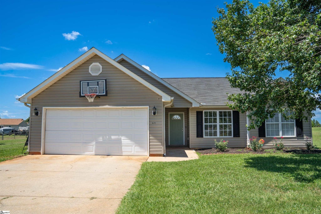 575 Mountainview Road, Spartanburg